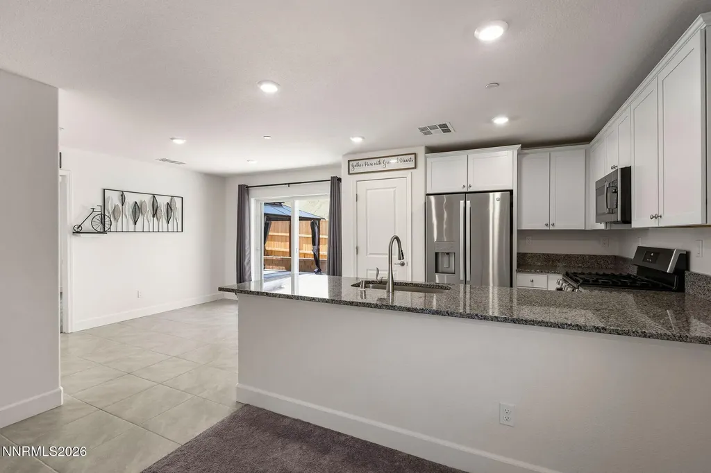 892 Bobcat Ridge Sparks NV 89436