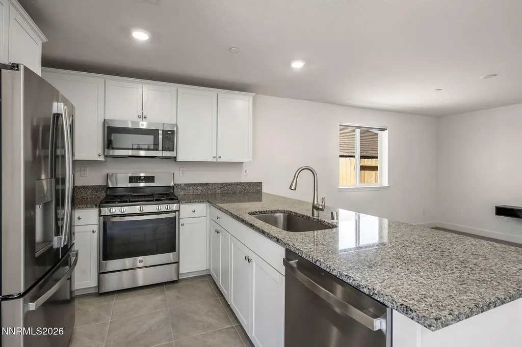 892 Bobcat Ridge Sparks NV 89436