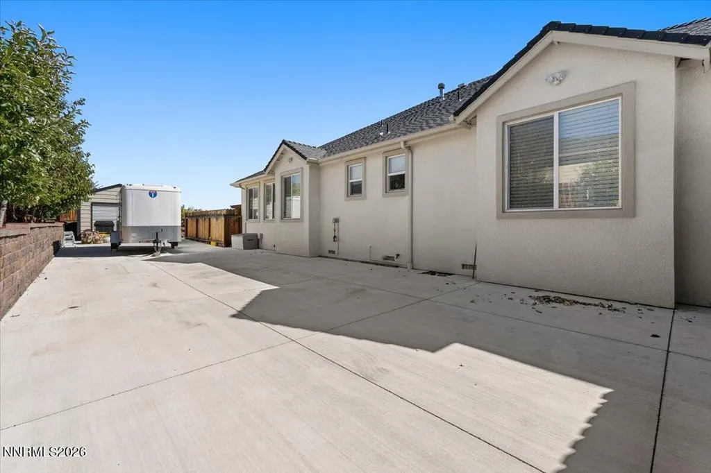 1056 Sticklebract Sparks NV 89441