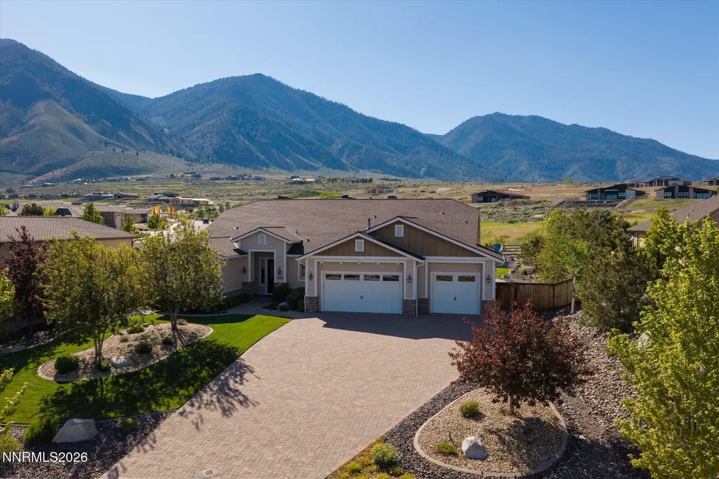 2926 Promontory Genoa NV 89411