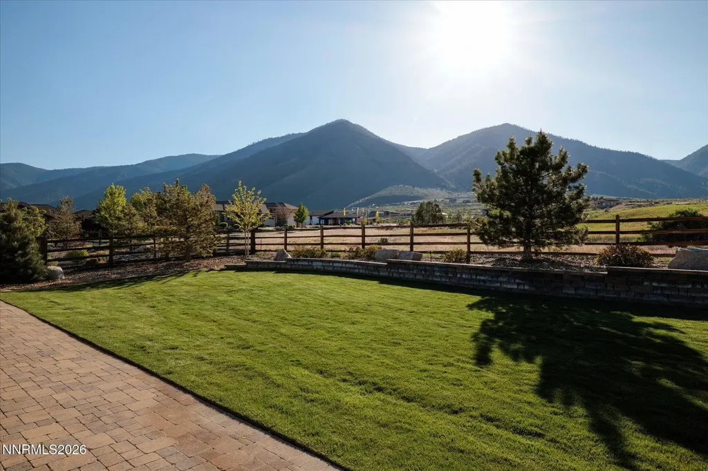 2926 Promontory Genoa NV 89411