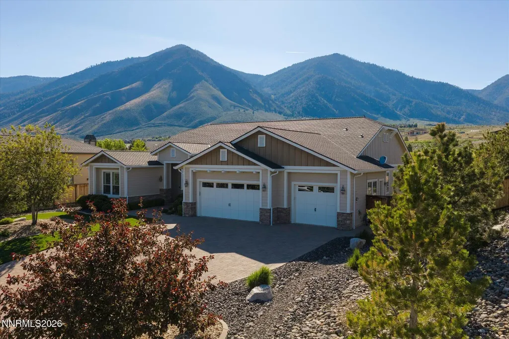2926 Promontory Genoa NV 89411