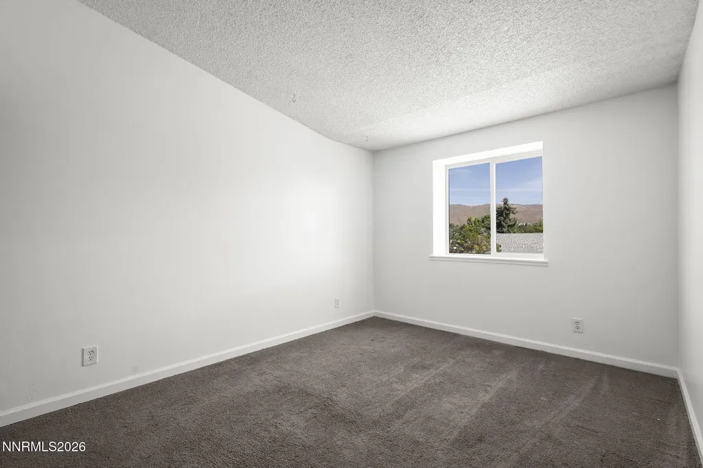 6296 Canyon Park Reno NV 89523