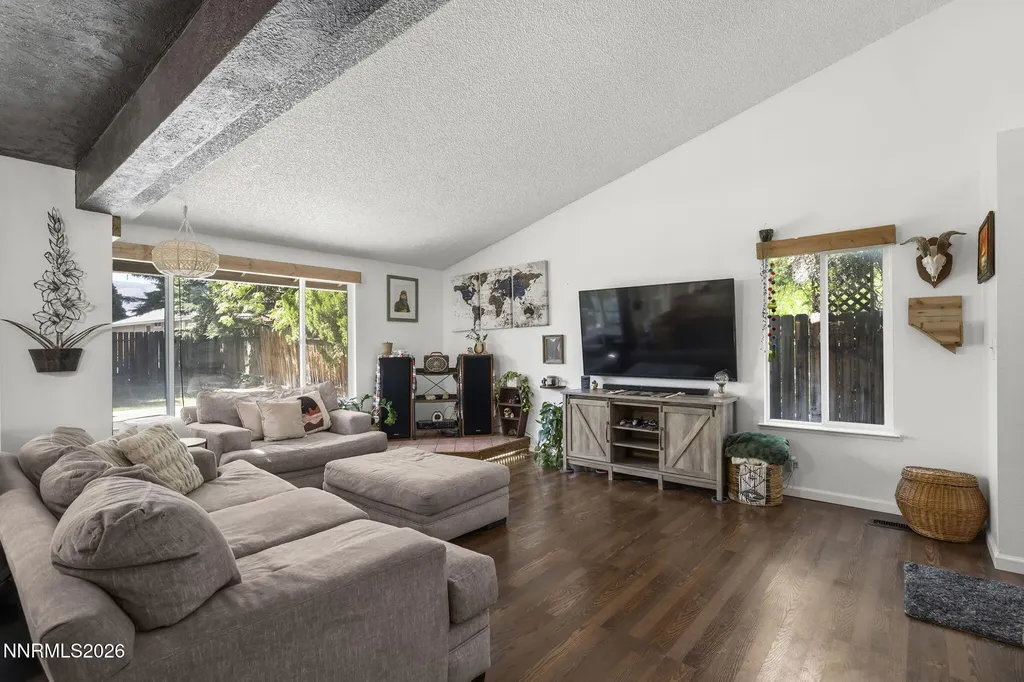 6296 Canyon Park Reno NV 89523