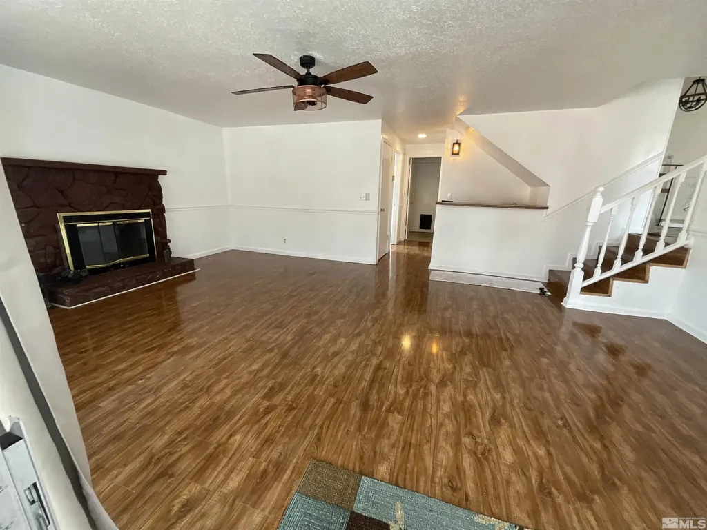 3268 Bunker Hill Sparks NV 89431