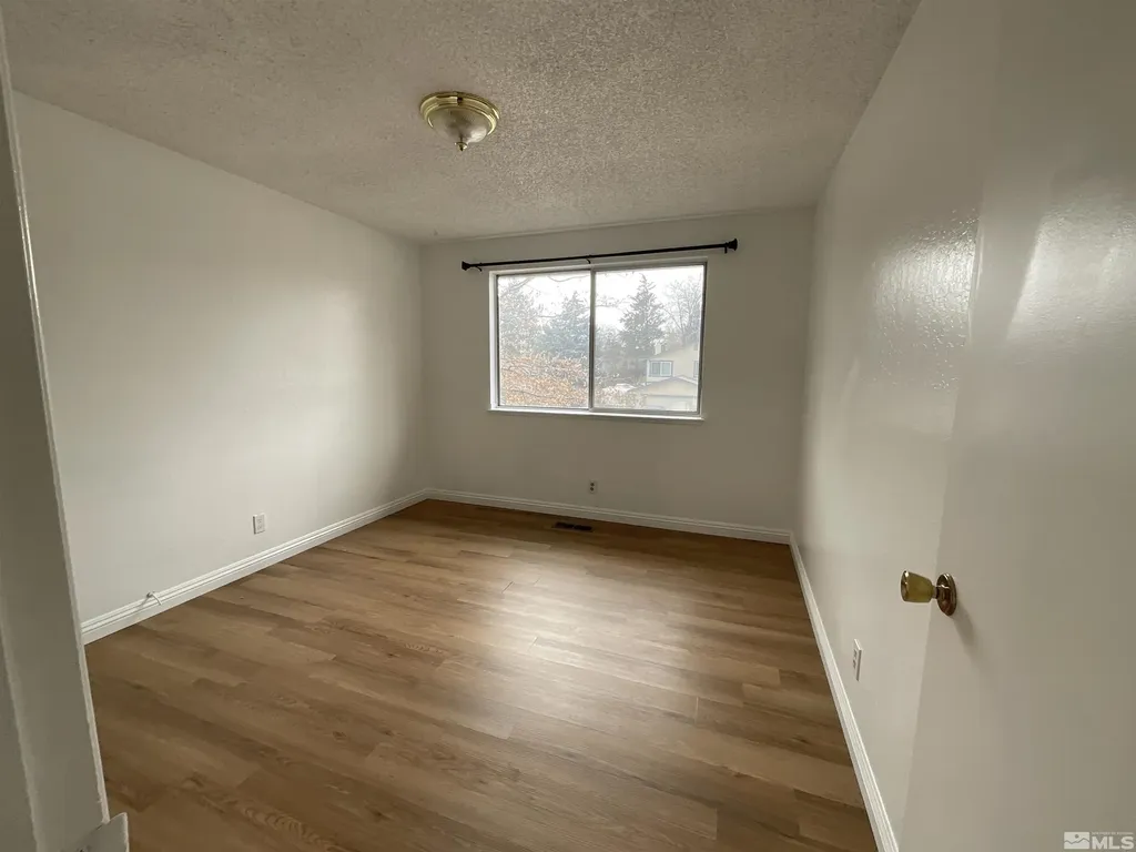 3268 Bunker Hill Sparks NV 89431