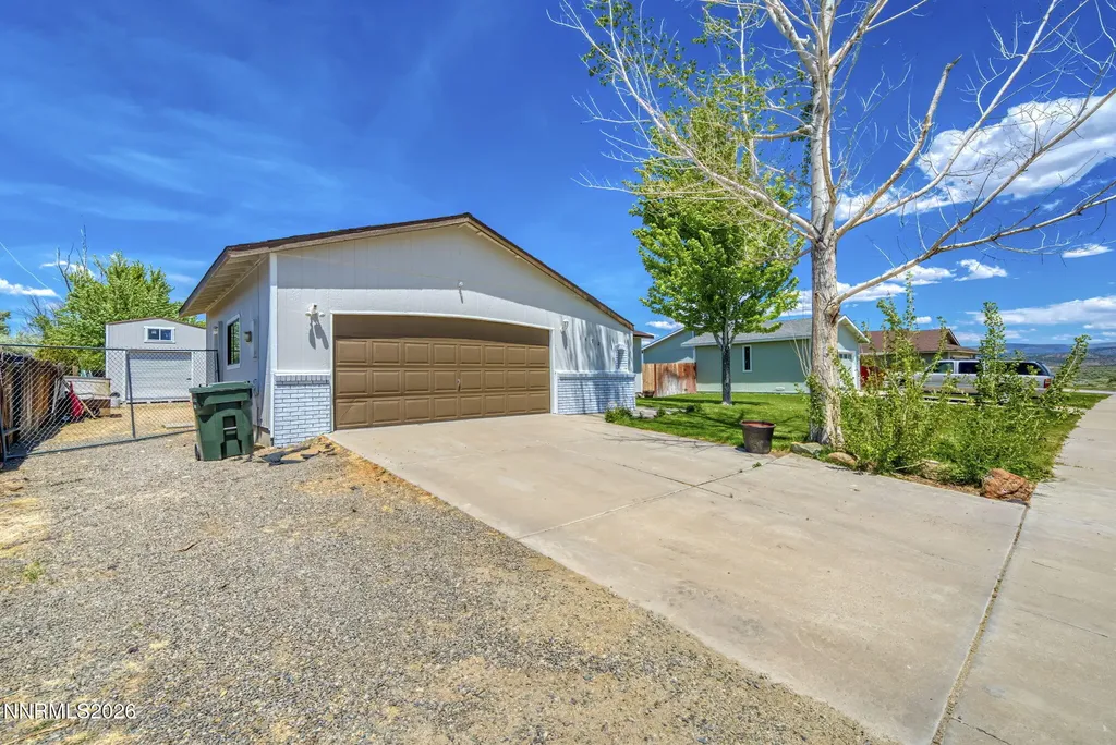 1492 Kathy Gardnerville NV 89460