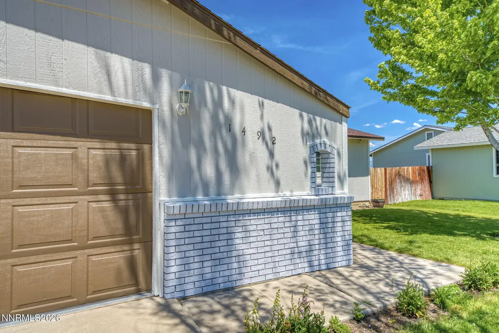 1492 Kathy Gardnerville NV 89460
