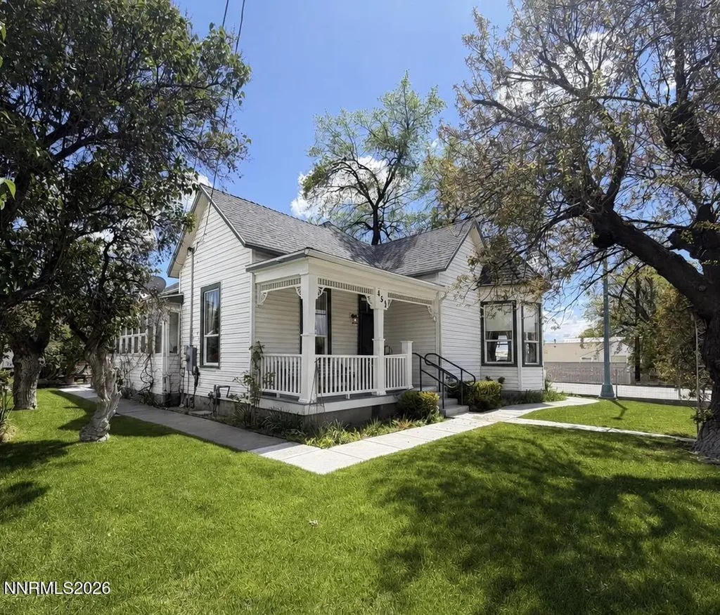 451 Second Winnemucca NV 89445