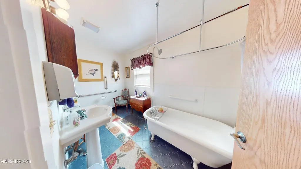 451 Second Winnemucca NV 89445