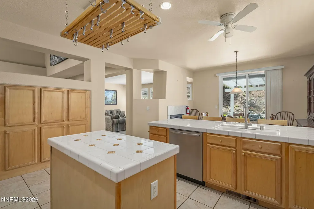3095 10 Mile Sparks NV 89436