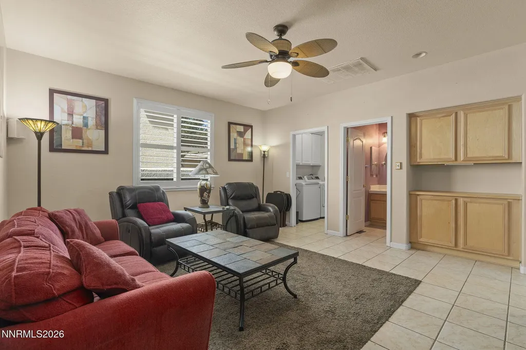 3095 10 Mile Sparks NV 89436