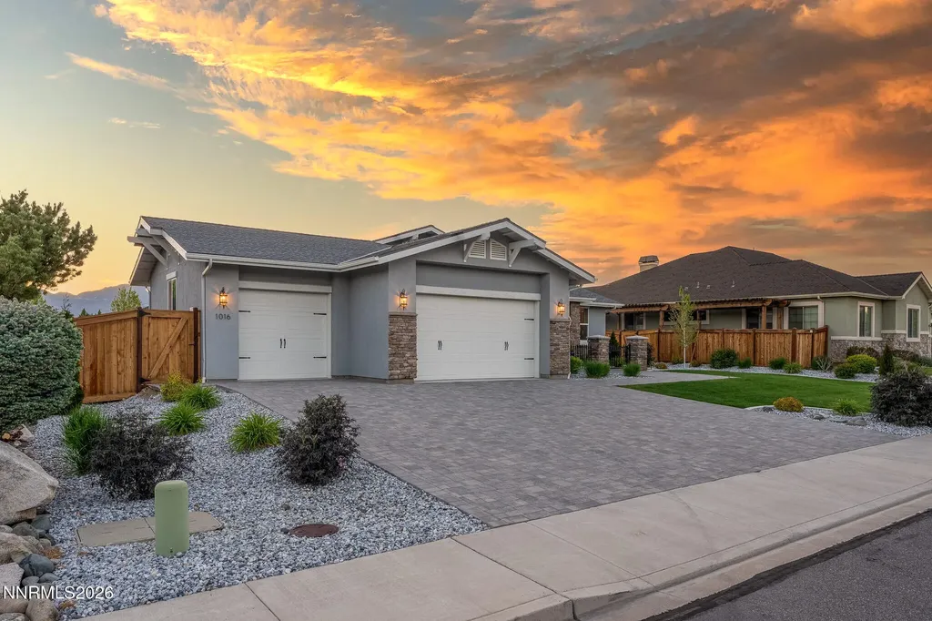 1016 Keystone Gardnerville NV 89460