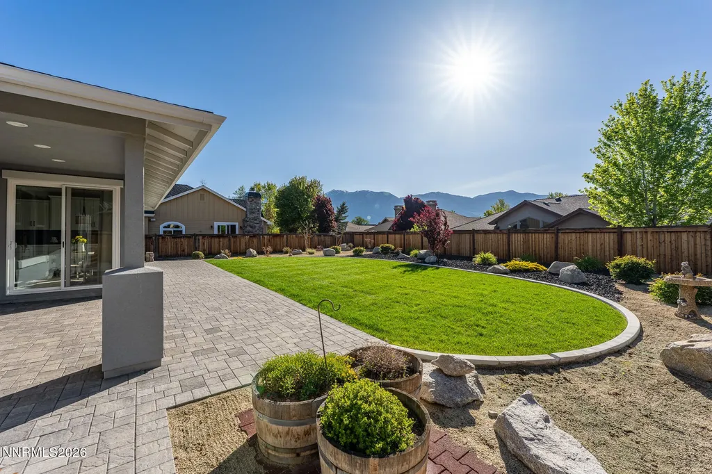 1016 Keystone Gardnerville NV 89460