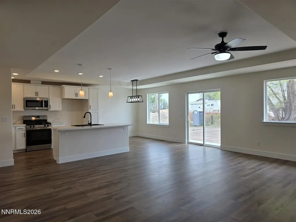 201 Cleek Yerington NV 89447
