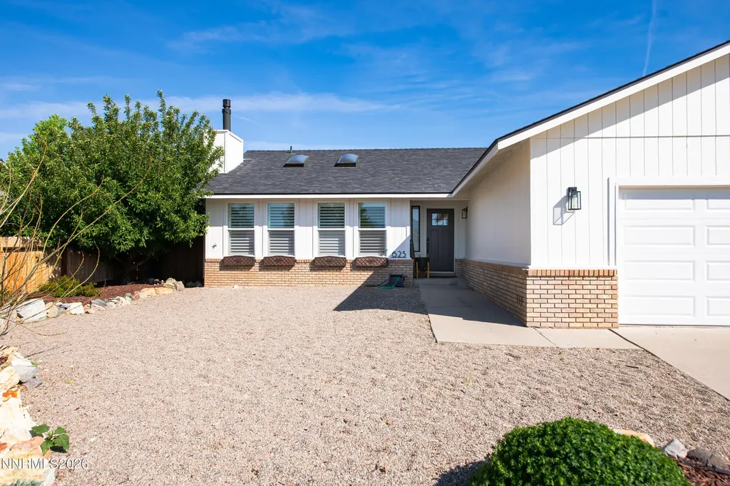 625 Adaline Gardnerville NV 89460