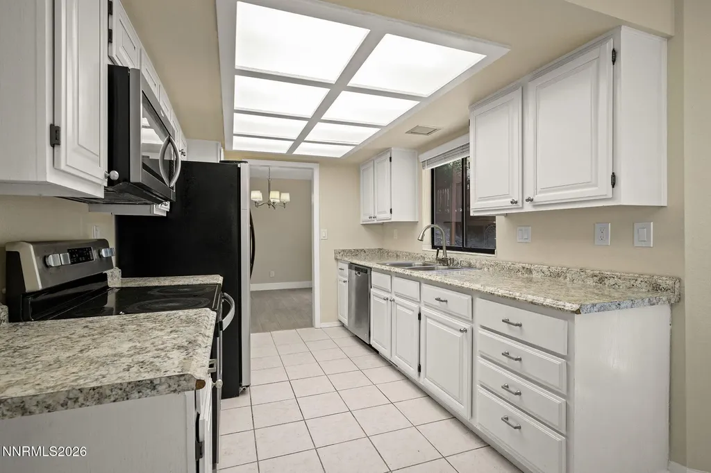 3320 Thornhill Reno NV 89509