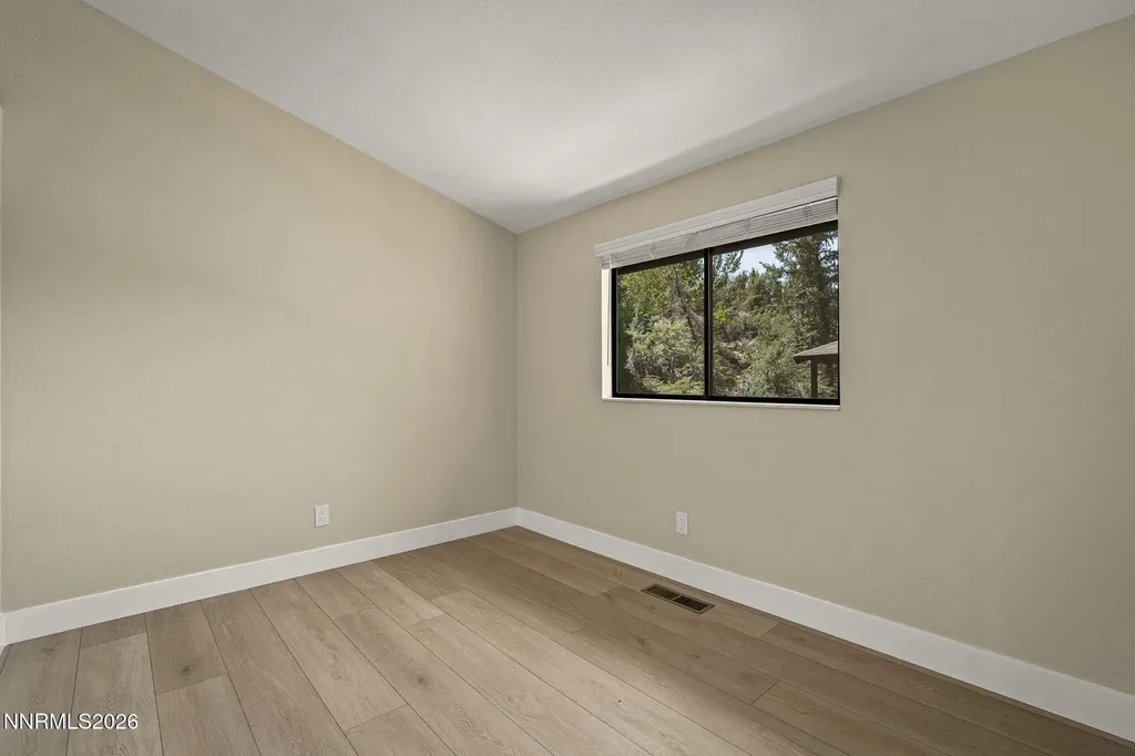 3320 Thornhill Reno NV 89509