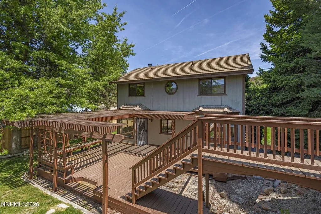 3320 Thornhill Reno NV 89509