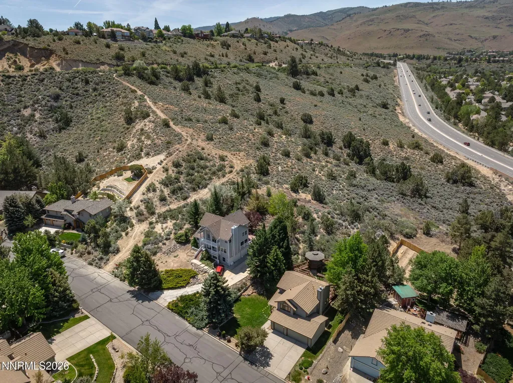 3320 Thornhill Reno NV 89509