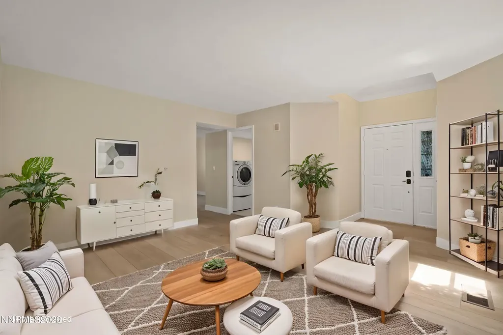 3320 Thornhill Reno NV 89509