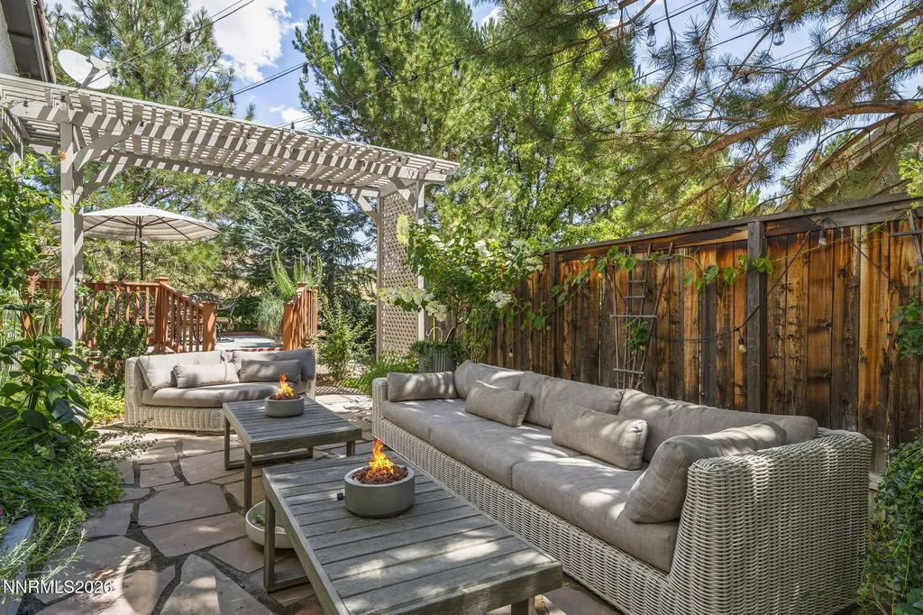7651 Autumn Ridge Reno NV 89523