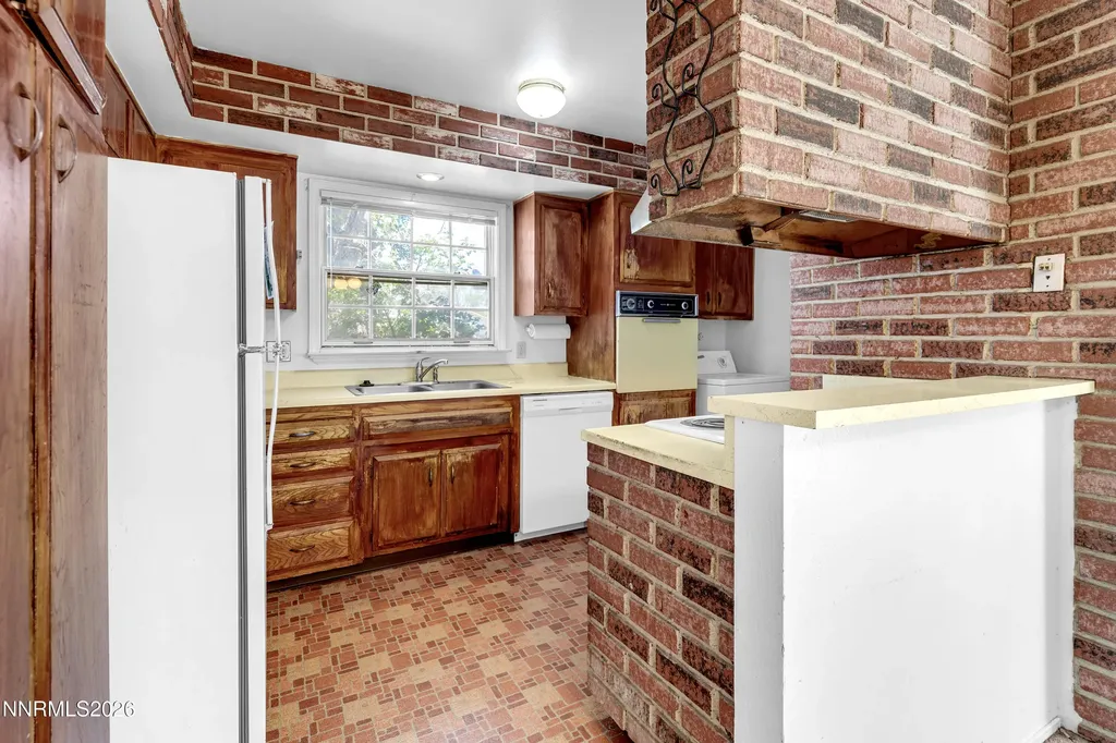 505 Gregory Sparks NV 89431