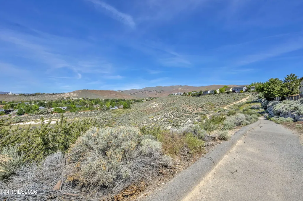 6244 Everest Reno NV 89523