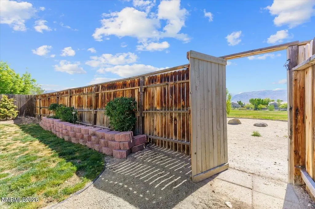 10518 Iron Point Reno NV 89521
