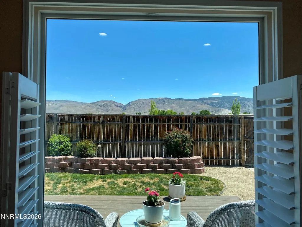 10518 Iron Point Reno NV 89521