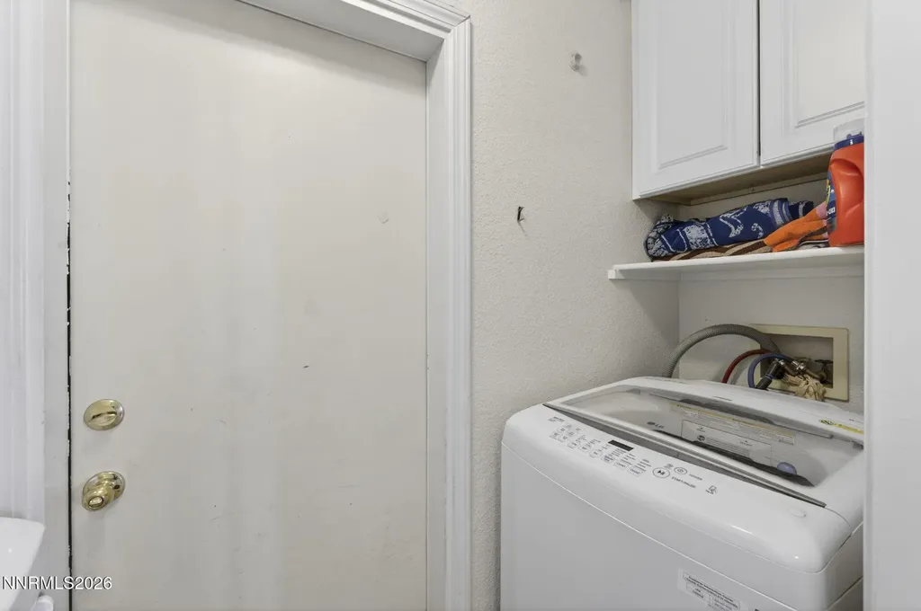 408 Ave De La Bleu De Clair Sparks NV 89434