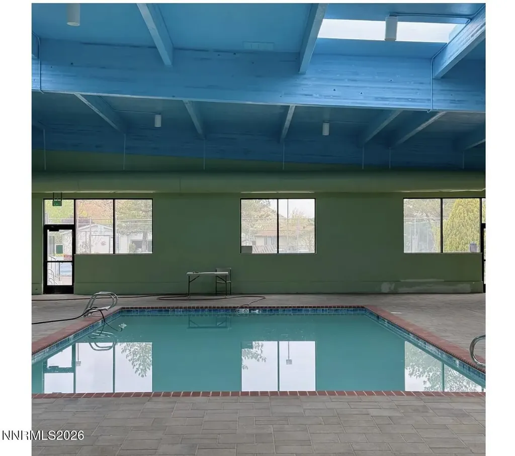 408 Ave De La Bleu De Clair Sparks NV 89434