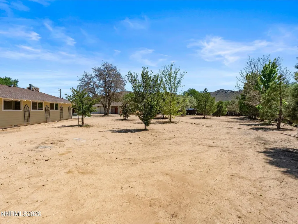 1529 Valley View Carson City NV 89701