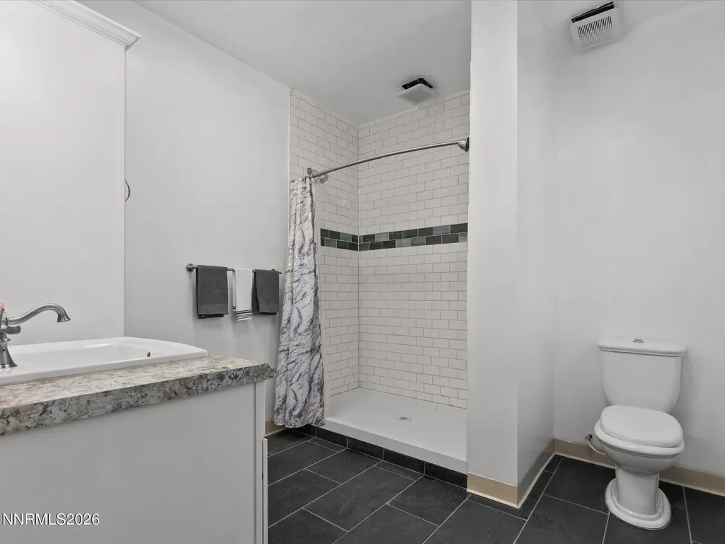1529 Valley View Carson City NV 89701