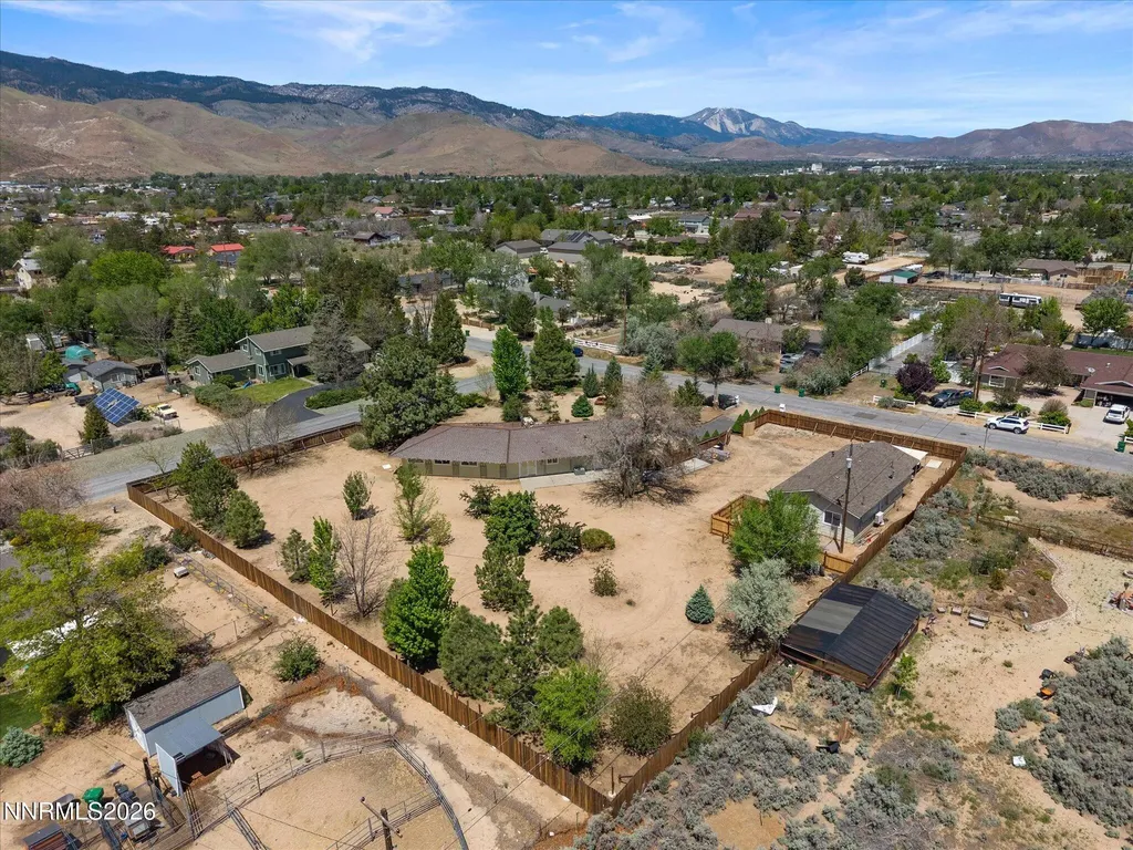1529 Valley View Carson City NV 89701