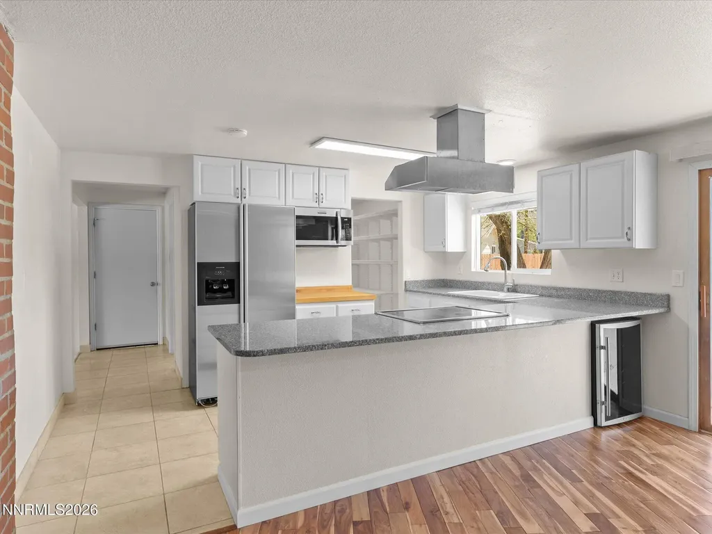 1529 Valley View Carson City NV 89701