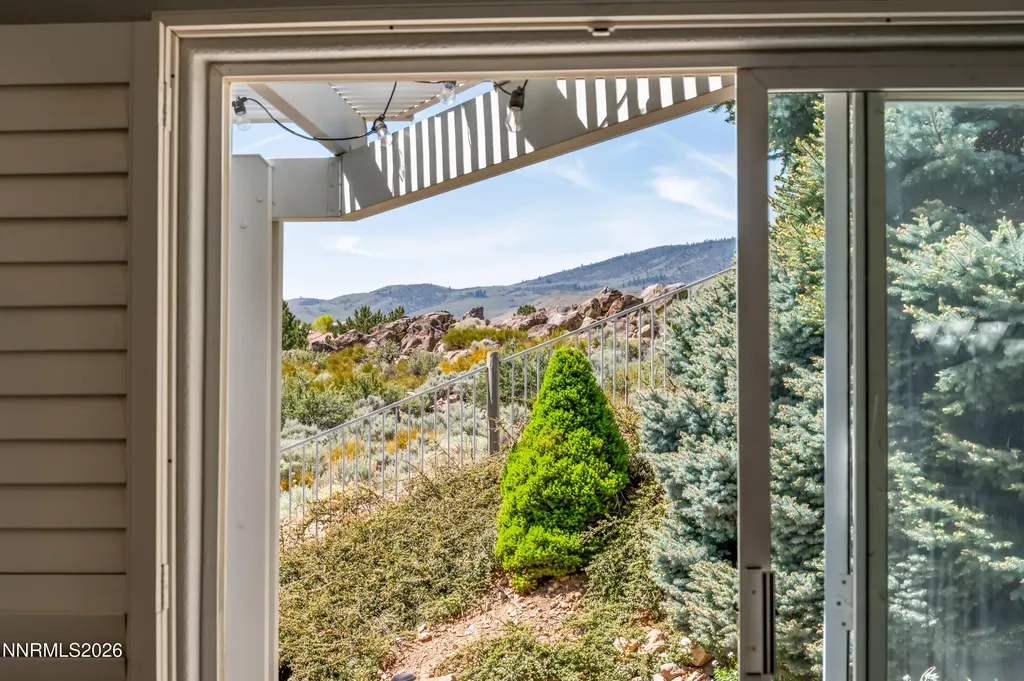 2540 Granite Springs Reno NV 89519
