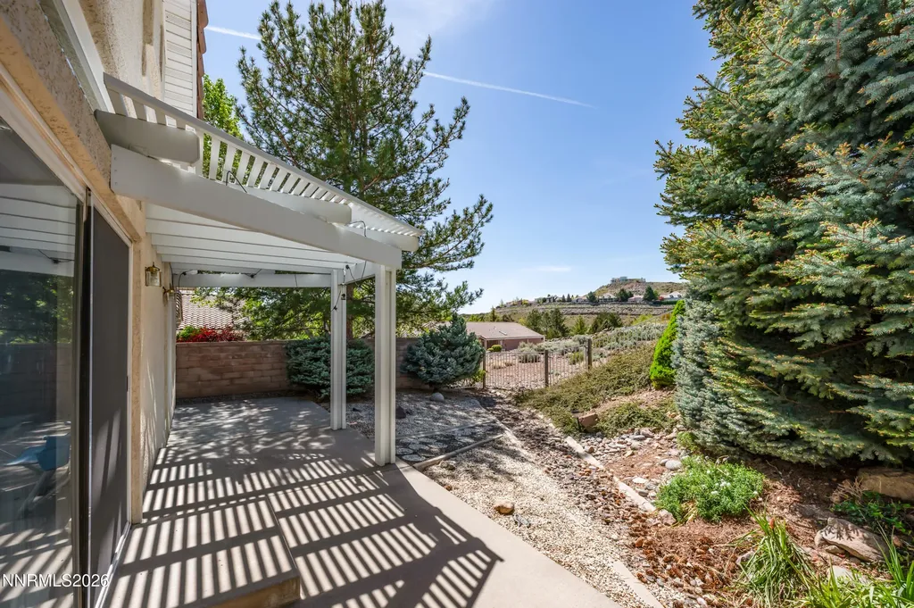 2540 Granite Springs Reno NV 89519