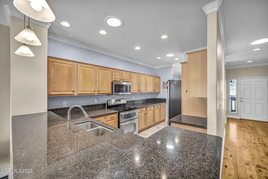 788 Country View Reno NV 89506