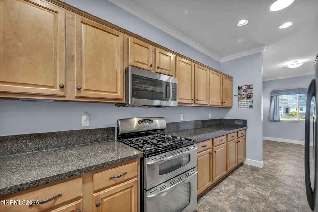 788 Country View Reno NV 89506