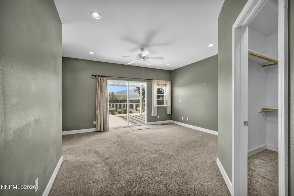 788 Country View Reno NV 89506