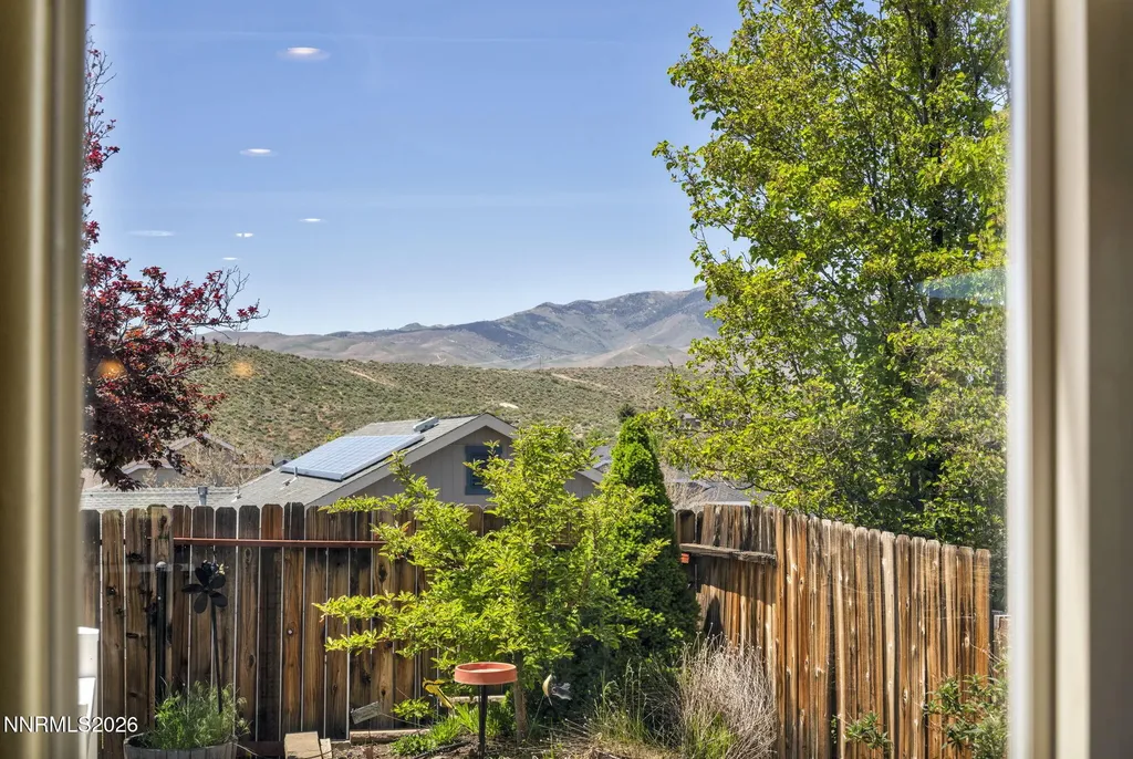 788 Country View Reno NV 89506