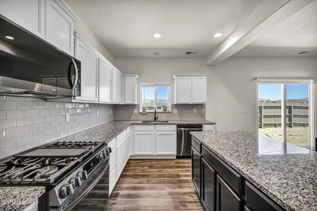 4042 Cold Springs Reno NV 89508