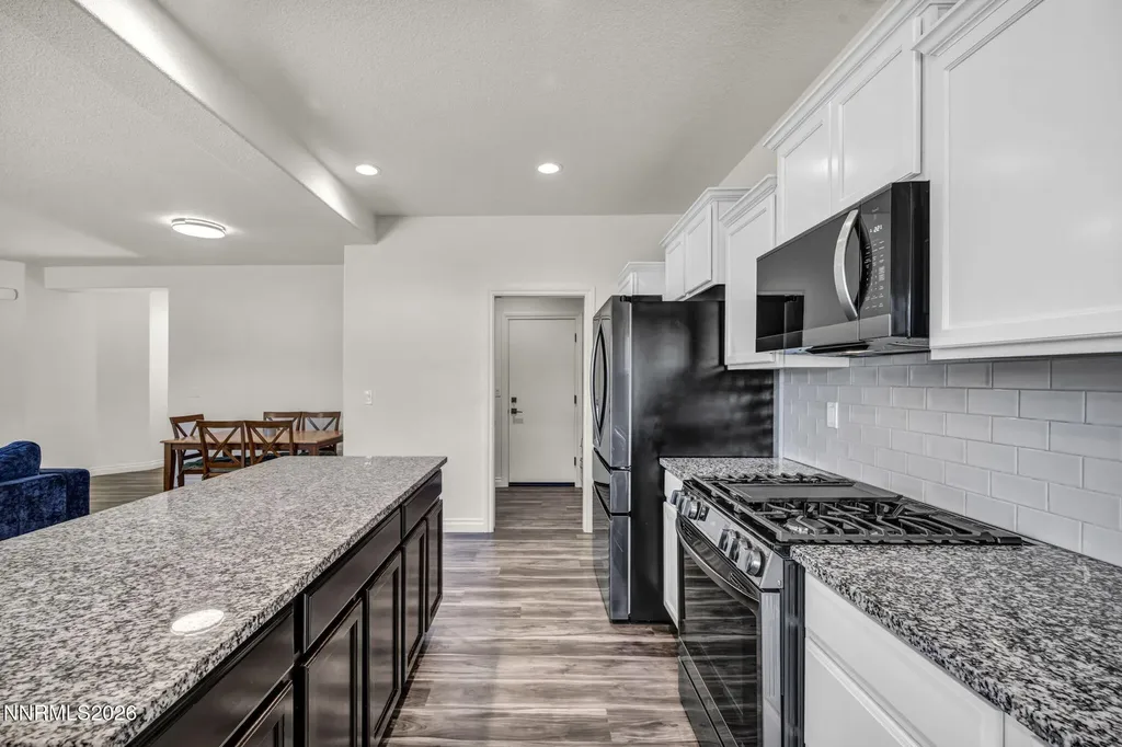 4042 Cold Springs Reno NV 89508