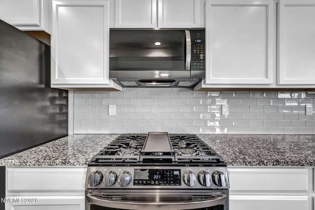 4042 Cold Springs Reno NV 89508