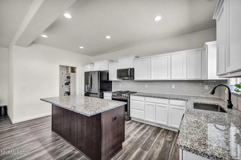 4042 Cold Springs Reno NV 89508