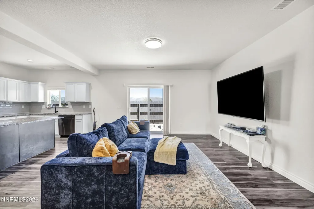 4042 Cold Springs Reno NV 89508