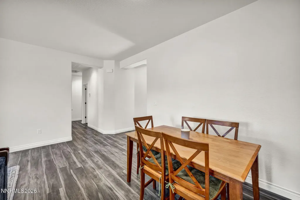 4042 Cold Springs Reno NV 89508