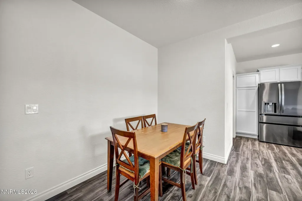 4042 Cold Springs Reno NV 89508