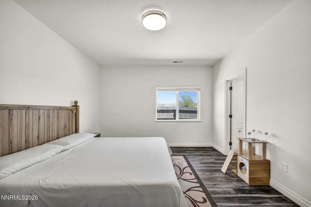 4042 Cold Springs Reno NV 89508